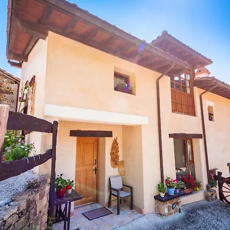 Jascal - Casa Tierra - Picos De Europa Berodia