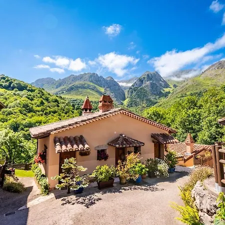 Jascal - Casa Tierra - Picos De Europa Berodia